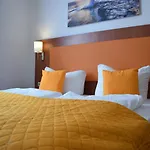 Hotel Amber Altstadt 3*