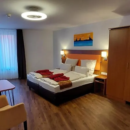 Amber Altstadt Штральзунд