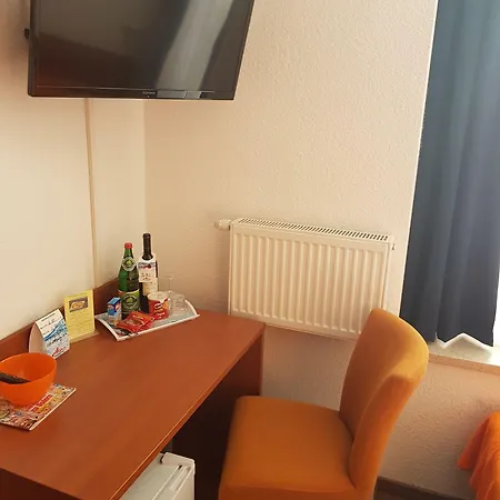 Отель Amber Altstadt