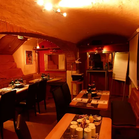 Amber Altstadt 3* Штральзунд