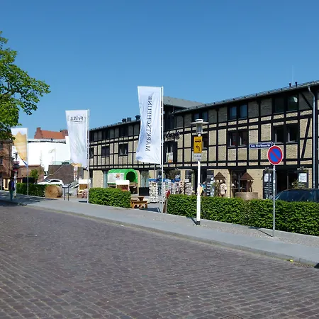 Amber Altstadt Hotel 3*