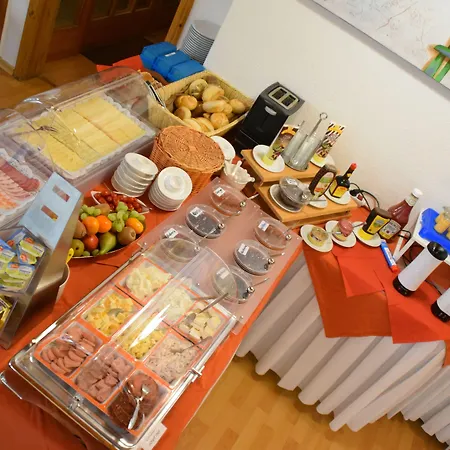 Amber Altstadt Hotel 3*