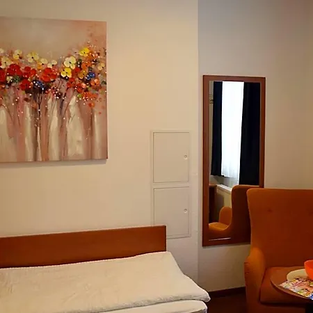 Amber Altstadt Hotell 3*